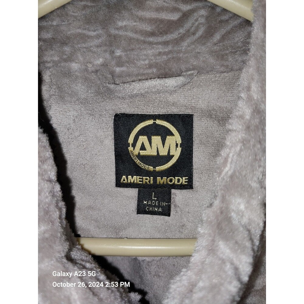 Ameri Mode Women's Large Gray Textured Faux Fur J… - image 4